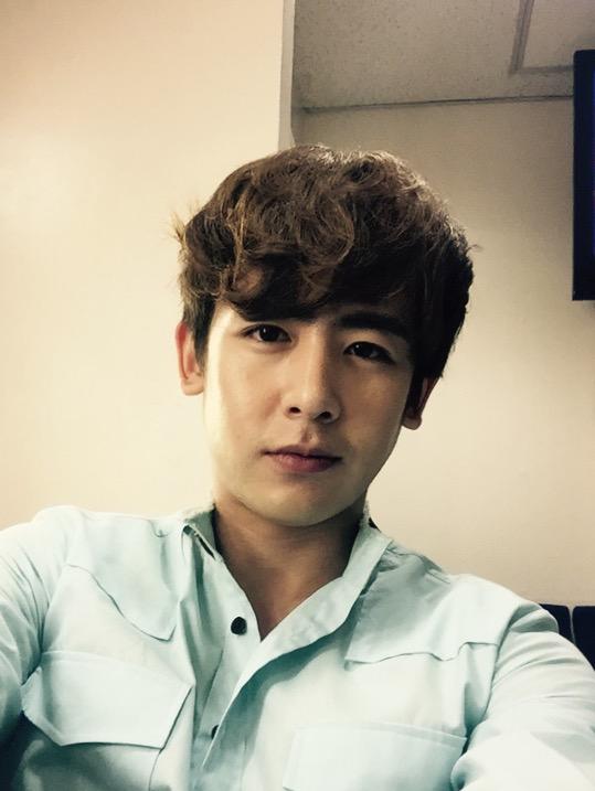 [2pm[新闻]150621 nichkhun更新推特 一会儿见哦