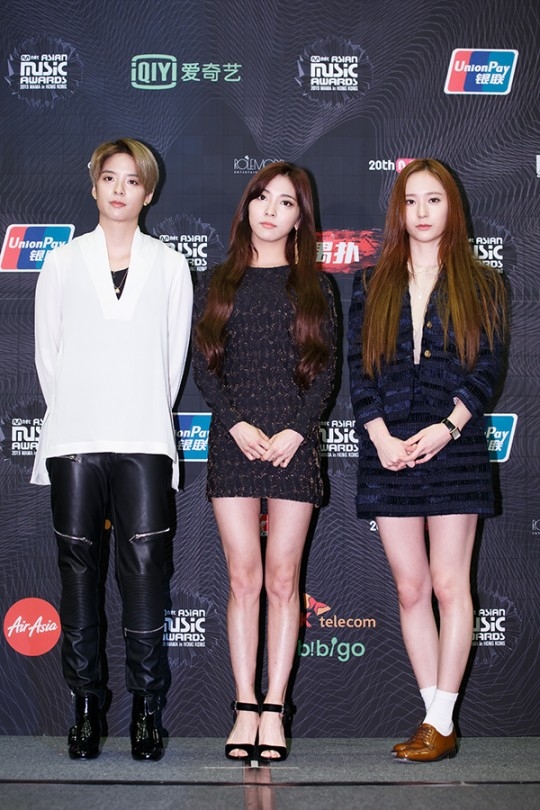 2015f(x)2015mama亚洲音乐盛典新闻发布会 krystal&&