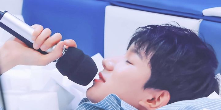 [tfboys][分享]170611 王源魂穿话筒系列 女友粉视角姿势撩妹!