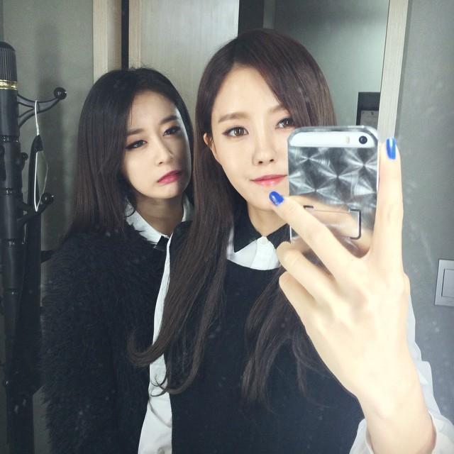 [t-ara][新闻]141202 孝敏ins更新与智妍自拍三则