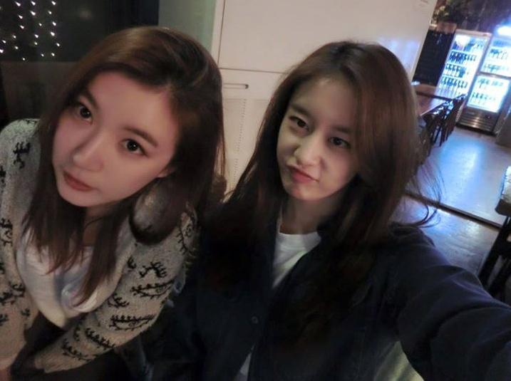 [t-ara][新闻]150410 智妍好人缘 与智仁合照