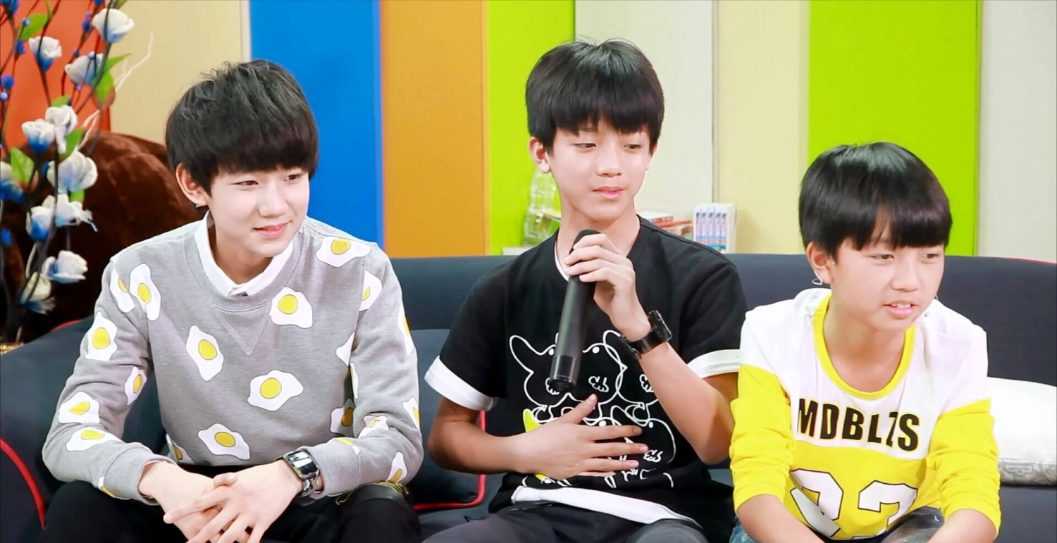 [tfboys][新闻]150430 tf少年go精彩预告 电话连线千玺 评冲天辫谁最