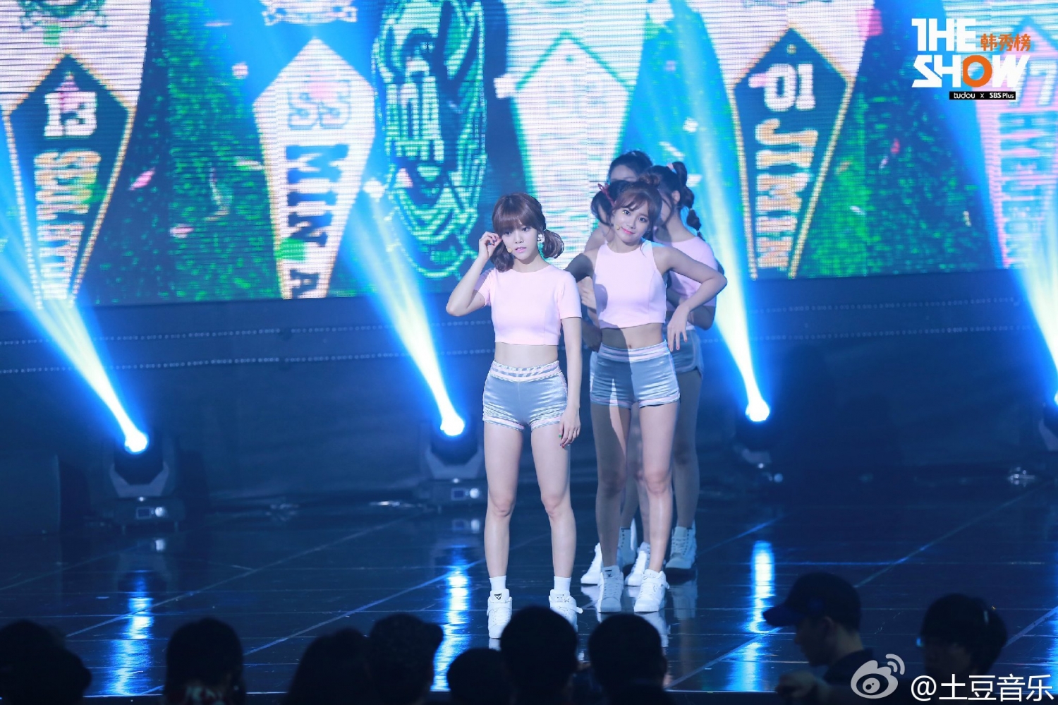 [aoa][新闻]150630 aoa the show彩排照 怦然心动的现场