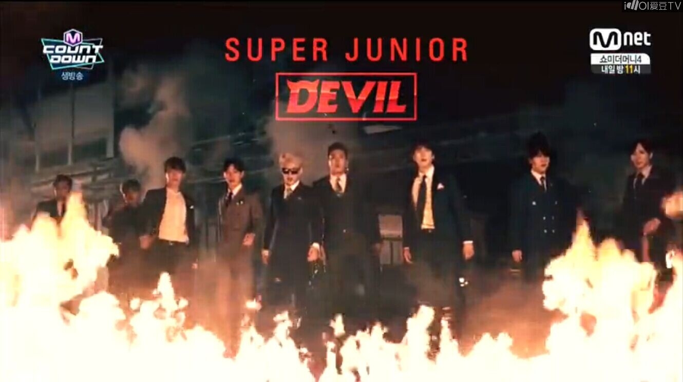 superjunior新闻150716sj在mcd带来十周年特辑devil回归舞台