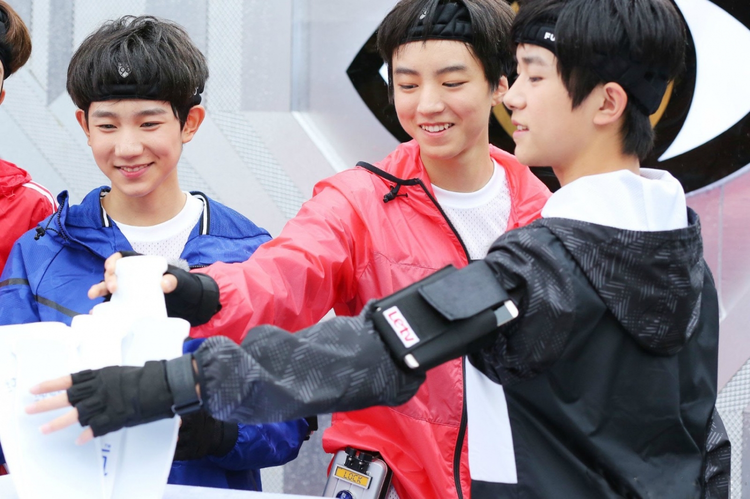 2015tfboys《全员加速中》第二期播出_高清图片大全-爱豆app