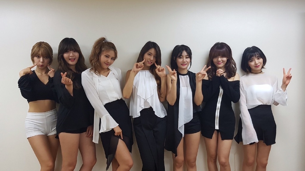 [aoa][分享]160613 天使团的黑白风格时尚 养眼时间到