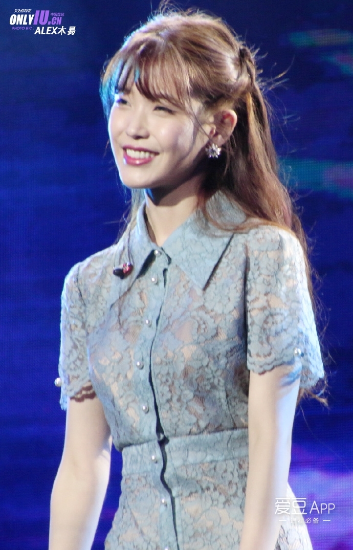 [IU][新闻]160827 IU“goodday in china”深圳场音乐分享会全记