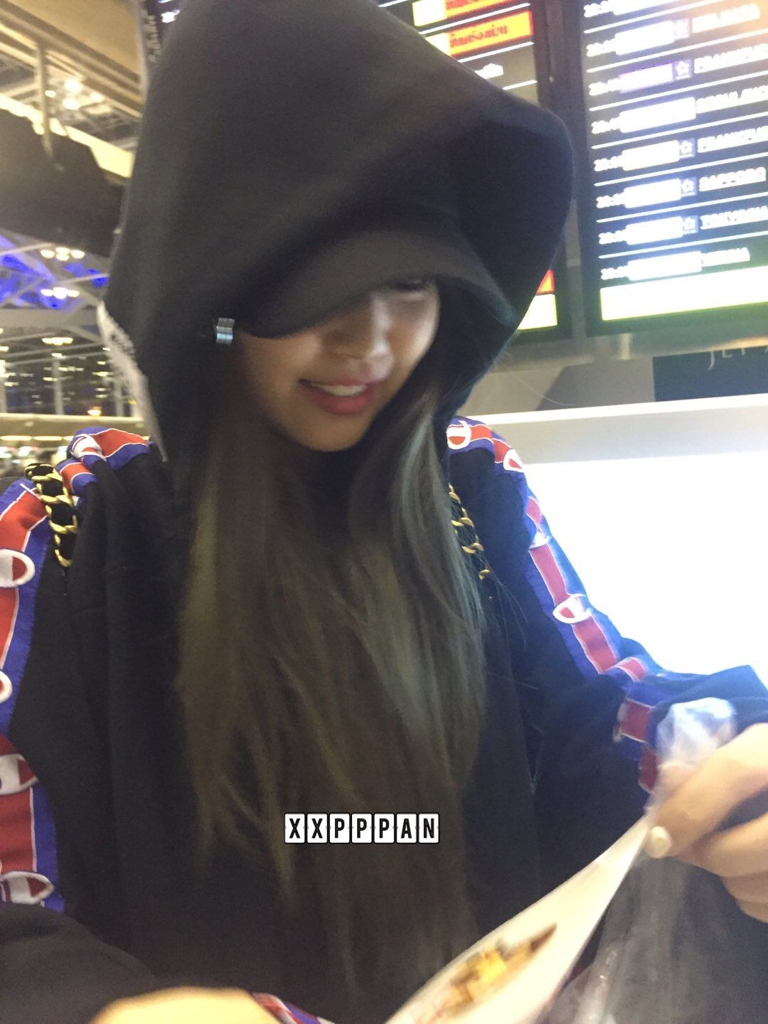 [blackpink][分享]170203 我们的jennie和妈妈泰国出游结束 回国