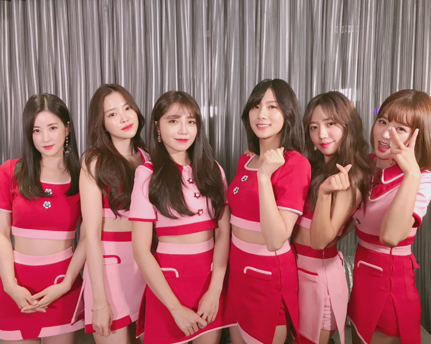 [apink][新闻]170923 《pink up》演唱会首站"香港"圆满落幕!