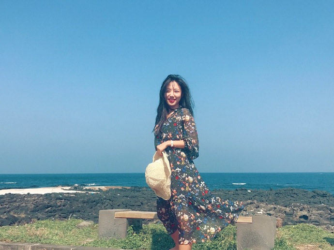 [apink][新闻]171002 济州岛小人鱼南珠 最美的游客照