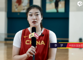 [新闻]180914 中国女篮运动员李梦接受采访 称被薛之谦翻牌感觉很幸福
