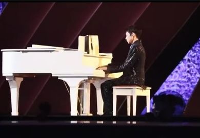 191123【王源】金鸡电影节闭幕式cut7：（饭拍）源哥的钢琴演奏，快来欣赏