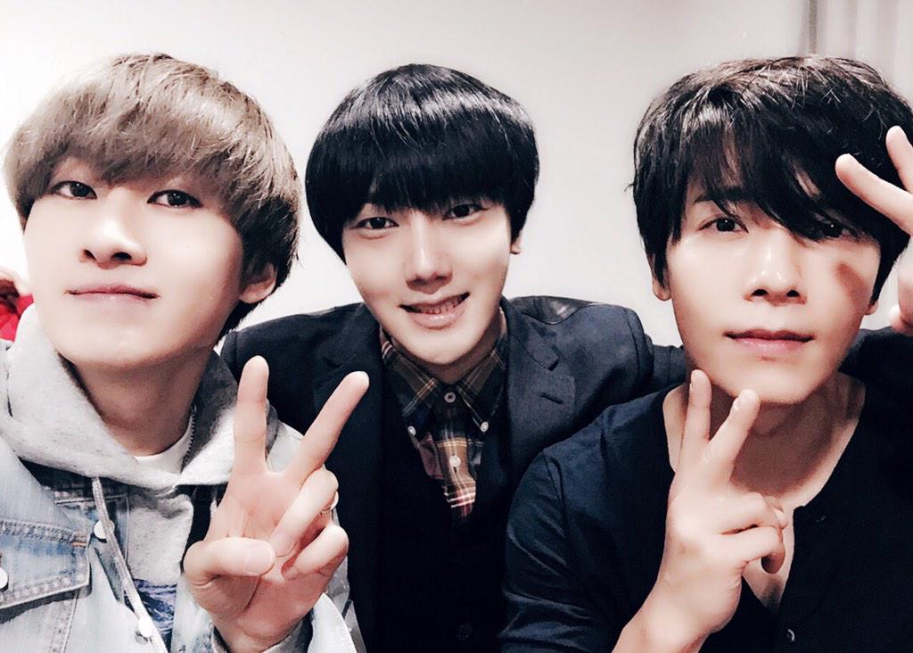 [super junior[新闻]150222 艺声推特公开与银赫东海合照