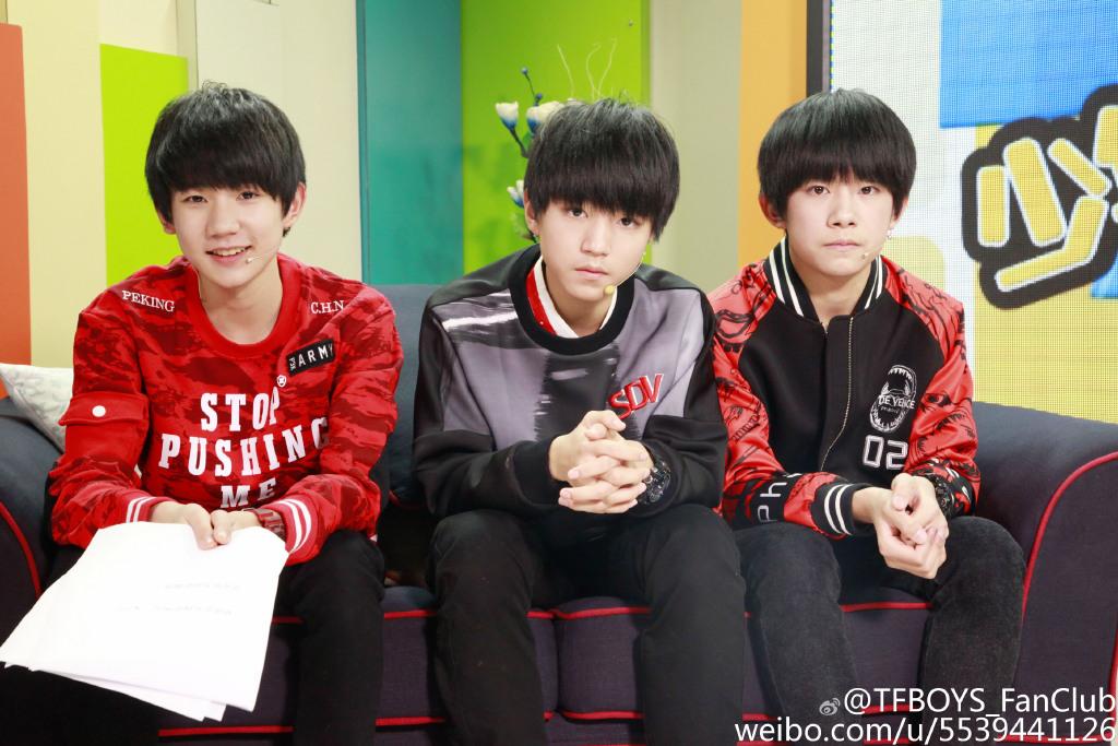 昨天tfboys fan club官方微博分享了三只拍摄《tf少年go》的花絮