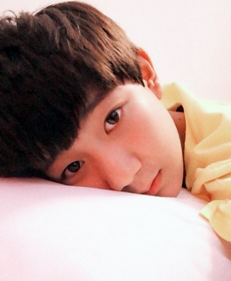 [tfboys][分享]150616 王源變可愛趴趴兔 粉絲:都想抱回家