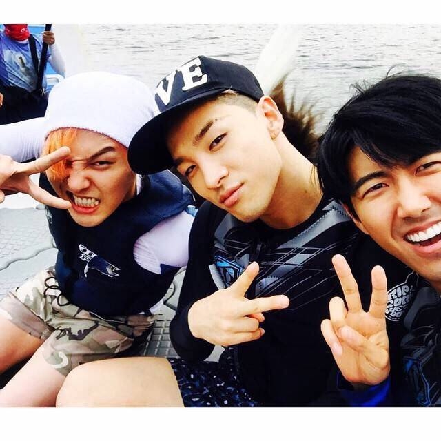 [bigbang[新闻]150724 光熙ins更新:黄太志三兄弟