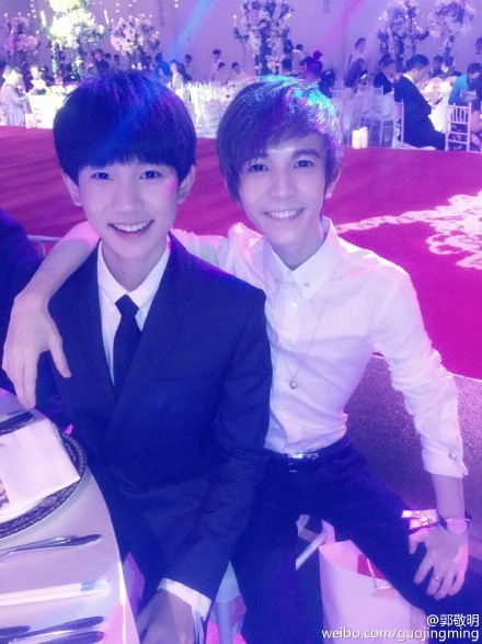 tfboys 新闻乖巧可爱,阳光帅气,谦虚懂礼貌的三小只深受前辈们喜爱.