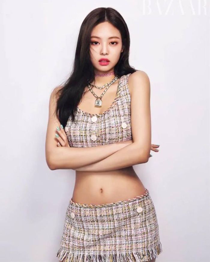 blackpink 新聞 23日,jennie纖細的腰肢在韓網上引起