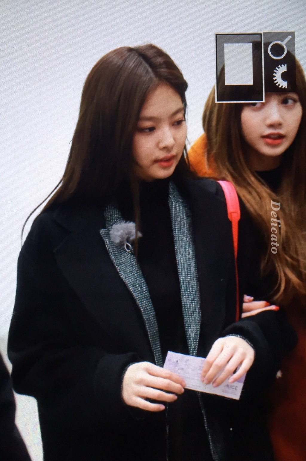 [blackpink][分享]180131 jennie-lisa雙人童話之旅 今日一同前往觀看