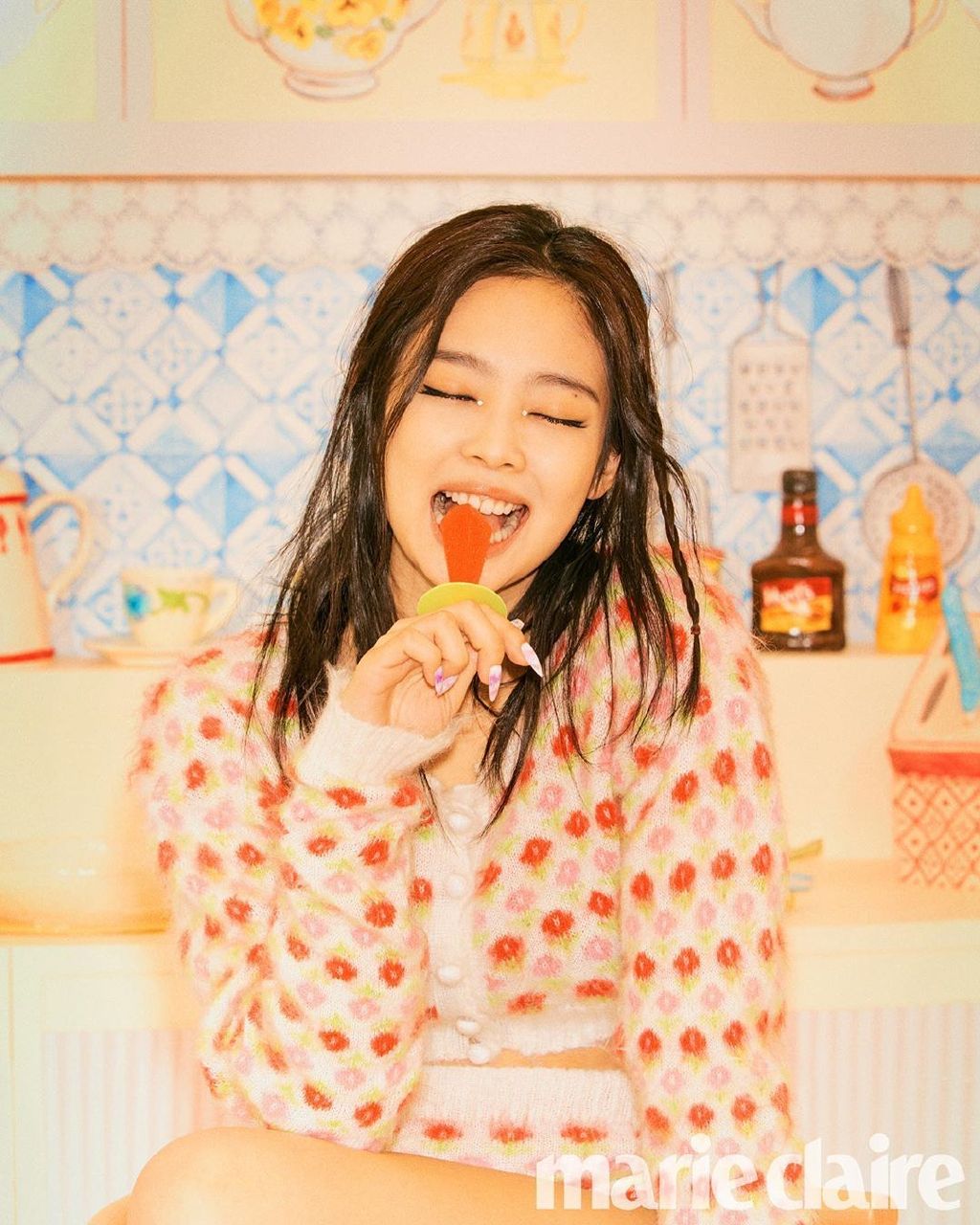 [blackpink[新闻]200317 jennie《marieclaire 4月号画报公开!