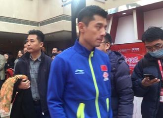 [新闻]180221 2018首届中国体育庙会开幕 张继科等9位世界冠军亲临现场