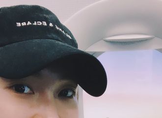 [分享]190207 悄咪咪就飞去了！Jessica郑秀妍的2019纽约时装周之旅即将开启
